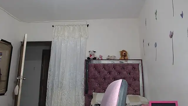 Snapshot of jaky_reyes chatting on March 2025 01:43:02 AM jaky reyes online show from March 2025 01:43:02 AM