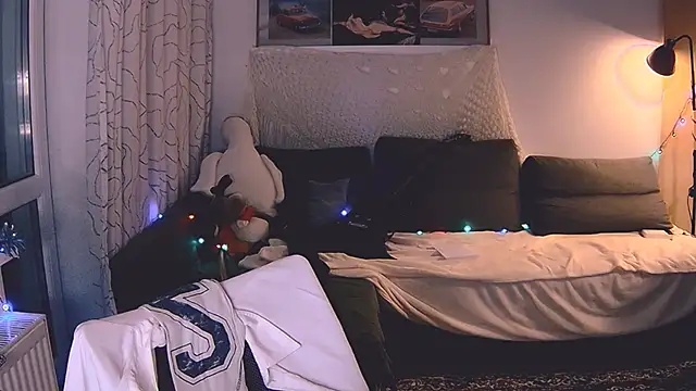 KatiKate online show from December 2024 04:27:02 PM