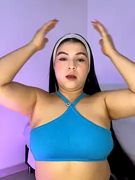 Snapshot of Blancanievess chatting on October 2025 10:30:01 PM Blancanievess online show from October 2025 10:30:01 PM