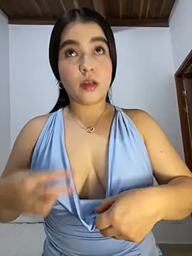 Snapshot of Blancanievess chatting on October 2025 10:36:01 PM Blancanievess online show from October 2025 10:36:01 PM