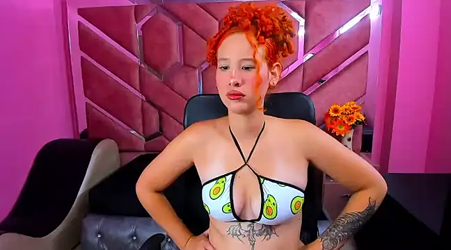 Nami Curls online show from March 2025 07:48:02 PM