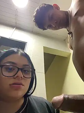 alissonfernandez  online show from September 2025 03:19:01 AM