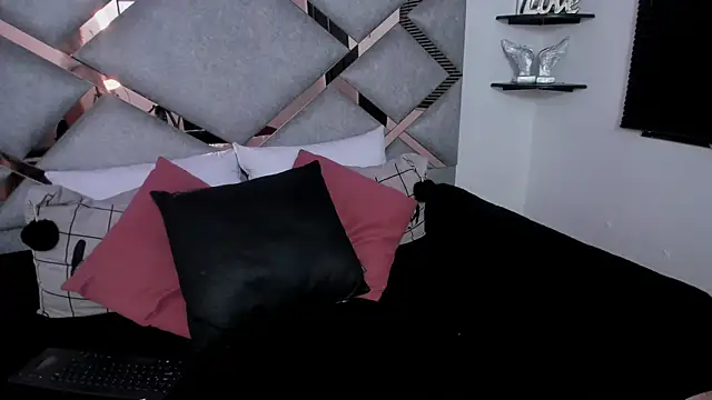 marian pinzon online show from January 2025 02:48:02 AM