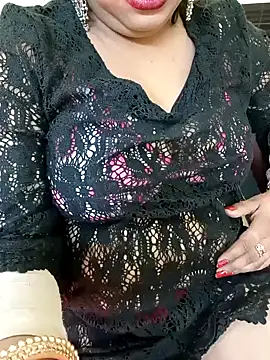 Snapshot of Simran-Kudi chatting on January 2025 08:22:01 AM Simran-Kudi online show from January 2025 08:22:01 AM