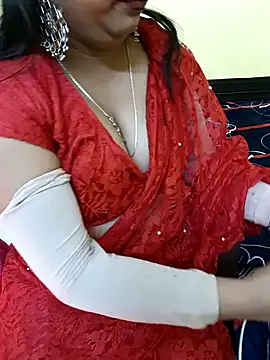 Snapshot of Simran-Kudi chatting on January 2025 06:06:01 AM Simran-Kudi online show from January 2025 06:06:01 AM