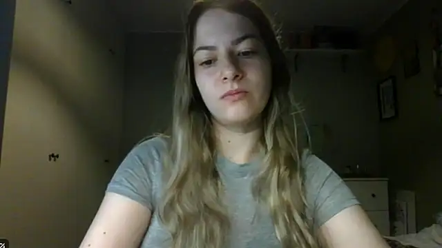 Snapshot of ROSIEx_sweet chatting on October 2025 06:49:01 AM ROSIEx sweet online show from October 2025 06:49:01 AM