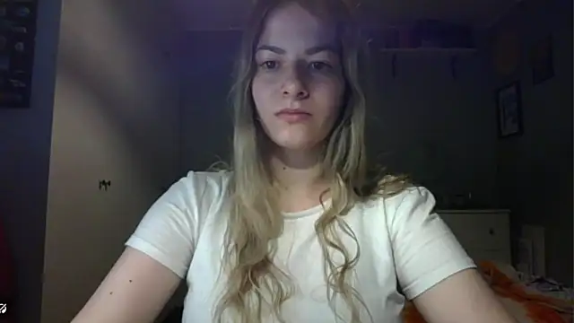 Snapshot of ROSIEx_sweet chatting on October 2025 07:45:02 AM ROSIEx sweet online show from October 2025 07:45:02 AM