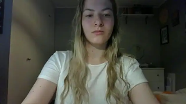 Snapshot of ROSIEx_sweet chatting on October 2025 07:45:01 AM ROSIEx sweet online show from October 2025 07:45:01 AM