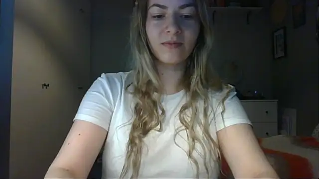 Snapshot of ROSIEx_sweet chatting on November 2025 08:02:02 AM ROSIEx sweet online show from November 2025 08:02:02 AM