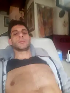 MrTamburine22 online show from February 2025 12:43:02 PM