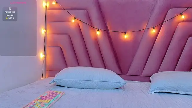 hornybarelylegalgirl online show from October 2025 02:56:02 AM