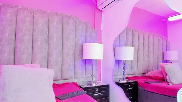 CoralHarmon online show from January 2025 08:04:01 PM