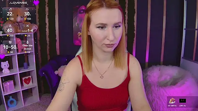 Snapshot of AliceBYKiss chatting on February 2026 07:04:01 PM AliceBYKiss online show from February 2026 07:04:01 PM