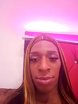 lucianadolll online show from April 2026 09:55:01 AM