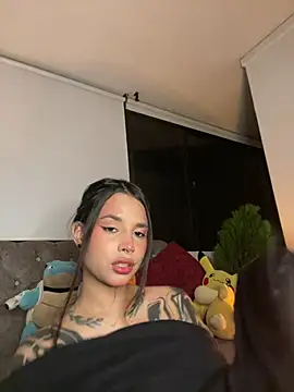 alessia iris19 online show from February 2025 03:22:01 AM