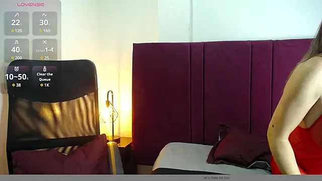 Lupiita223 online show from February 2025 04:14:01 PM