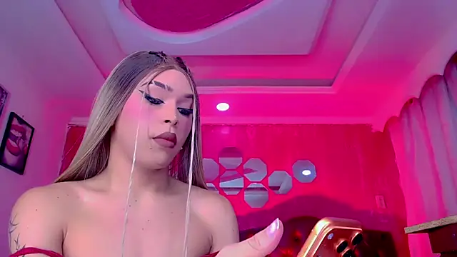 TiffanyMackensyy online show from April 2026 10:47:02 PM