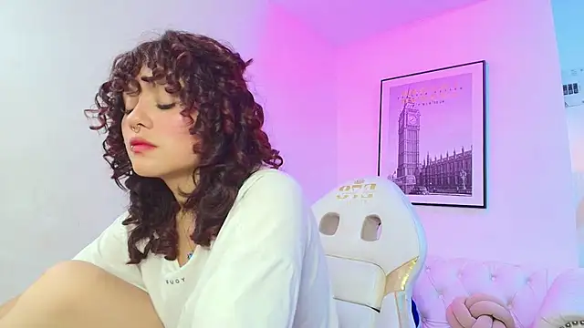 Theia moon online show from January 2025 03:46:02 PM