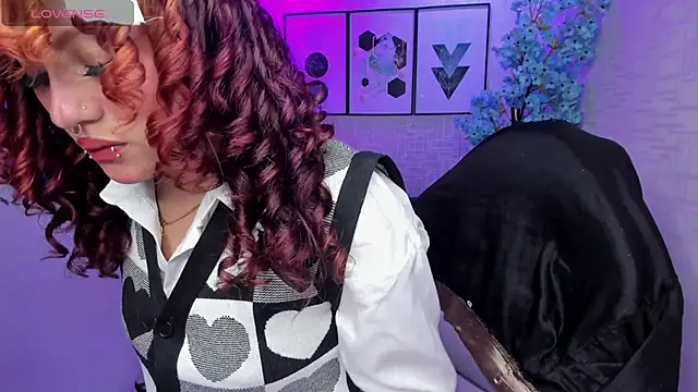 Theia moon online show from December 2025 01:49:01 PM