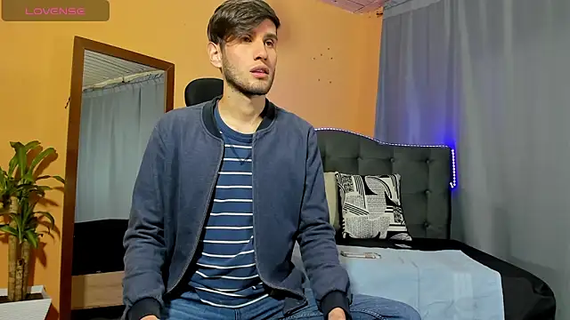 Thhiago tay online show from March 2025 05:05:02 AM