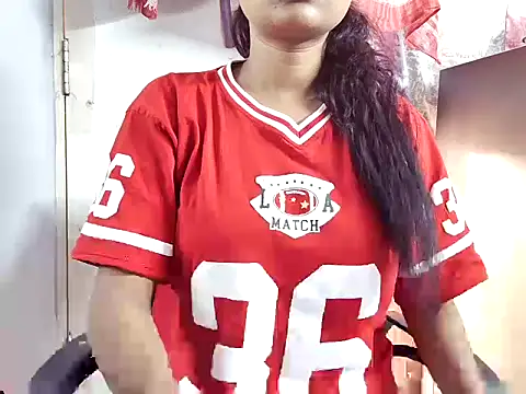 samosa73 online show from November 2025 10:47:02 AM