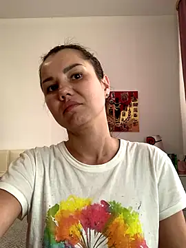 Snapshot of MiraMiss chatting on October 2025 07:28:02 AM MiraMiss online show from October 2025 07:28:02 AM