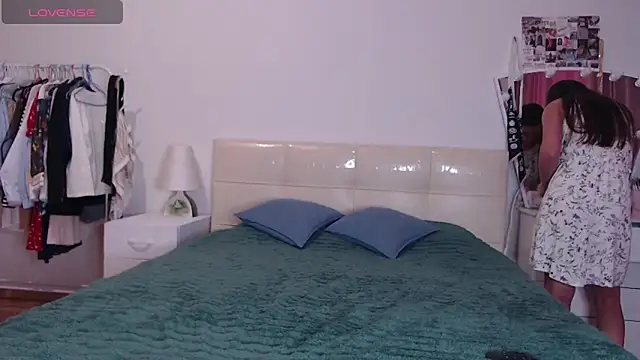 MiraMiss online show from April 2026 09:25:01 AM