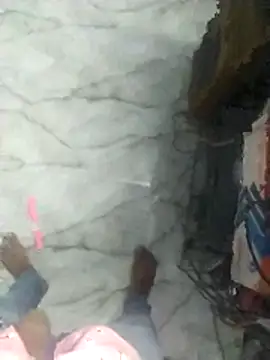 PracticalGum40 online show from November 2025 05:15:02 PM