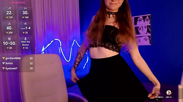 Snapshot of VioletShine chatting on December 2024 12:44:02 PM VioletShine online show from December 2024 12:44:02 PM