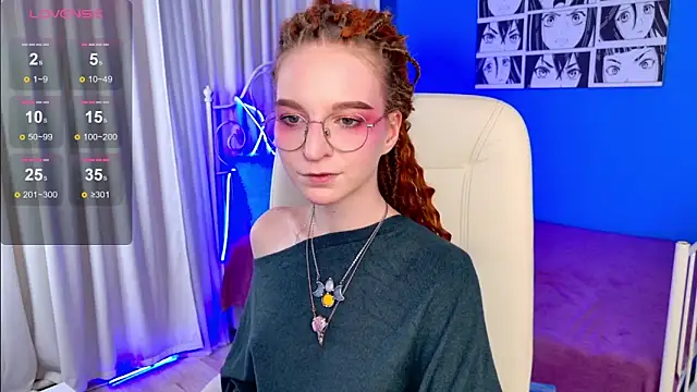 Snapshot of VioletShine chatting on October 2025 02:50:01 PM VioletShine online show from October 2025 02:50:01 PM