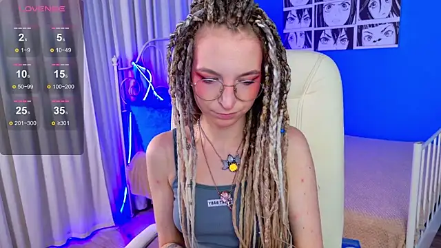 Snapshot of VioletShine chatting on November 2025 03:07:02 PM VioletShine online show from November 2025 03:07:02 PM