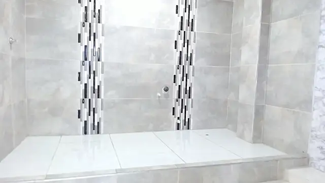 Snapshot of Candy_Bony chatting on December 2025 03:12:01 AM Candy Bony online show from December 2025 03:12:01 AM