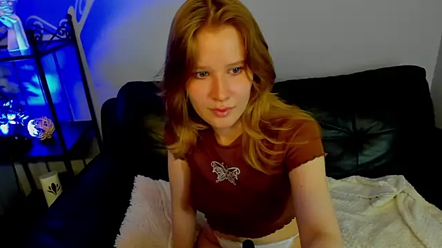 Snapshot of EvaStevs chatting on December 2024 08:21:02 PM EvaStevs online show from December 2024 08:21:02 PM