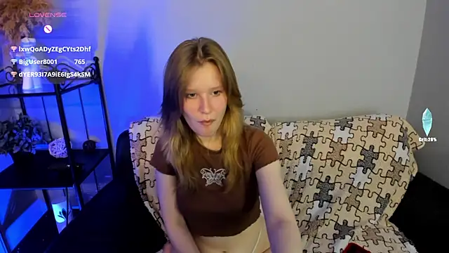 Snapshot of EvaStevs chatting on December 2024 11:50:01 PM EvaStevs online show from December 2024 11:50:01 PM