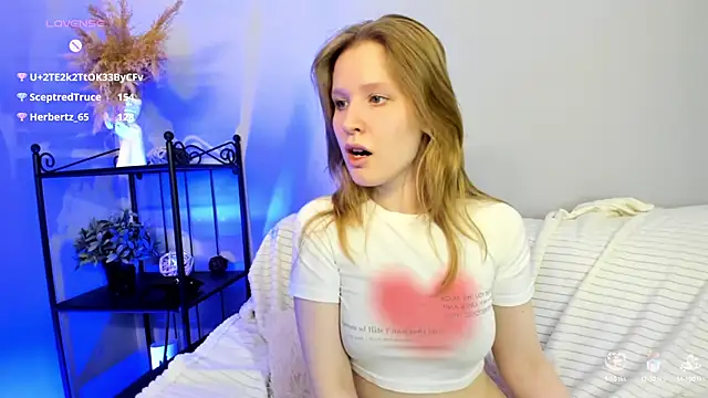 Snapshot of EvaStevs chatting on January 2025 09:41:02 PM EvaStevs online show from January 2025 09:41:02 PM