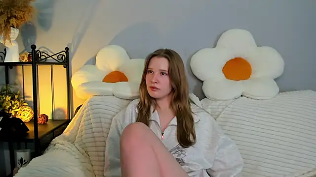 Snapshot of EvaStevs chatting on February 2025 03:53:01 AM EvaStevs online show from February 2025 03:53:01 AM