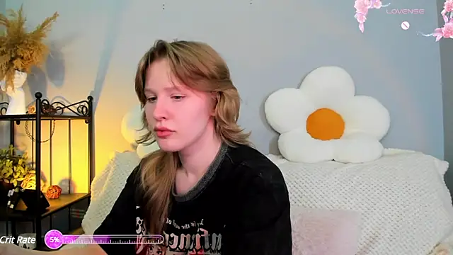 Snapshot of EvaStevs chatting on February 2025 12:47:01 PM EvaStevs online show from February 2025 12:47:01 PM