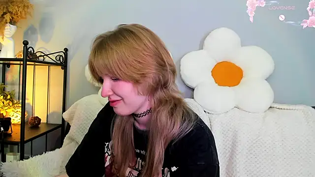 Snapshot of EvaStevs chatting on February 2025 11:26:02 PM EvaStevs online show from February 2025 11:26:02 PM