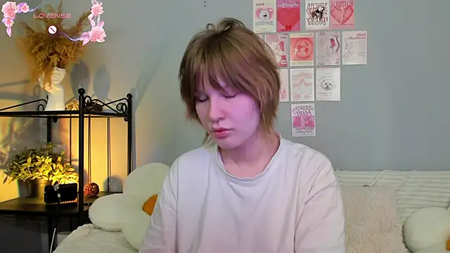 Snapshot of EvaStevs chatting on March 2025 12:09:02 PM EvaStevs online show from March 2025 12:09:02 PM