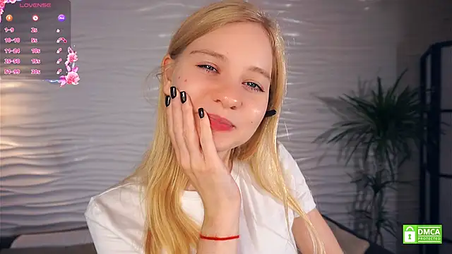 Snapshot of OdelinaFicken chatting on September 2025 05:11:01 AM OdelinaFicken online show from September 2025 05:11:01 AM