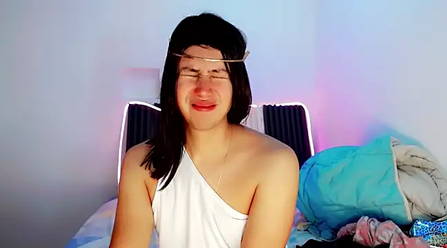 Snapshot of Oxana-Novikov chatting on December 2024 10:23:01 PM Oxana-Novikov online show from December 2024 10:23:01 PM