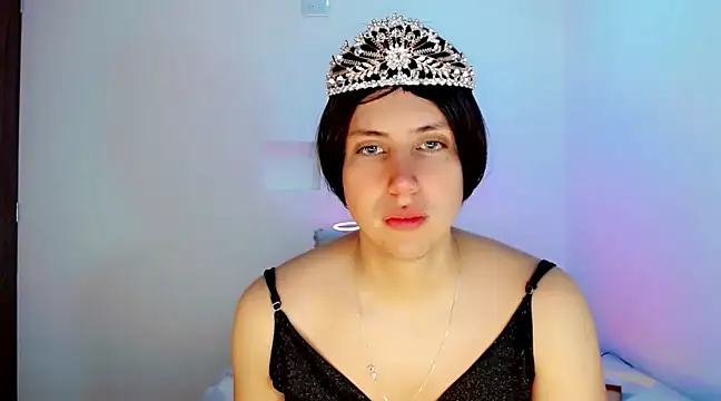 Snapshot of Oxana-Novikov chatting on December 2024 06:26:02 PM Oxana-Novikov online show from December 2024 06:26:02 PM