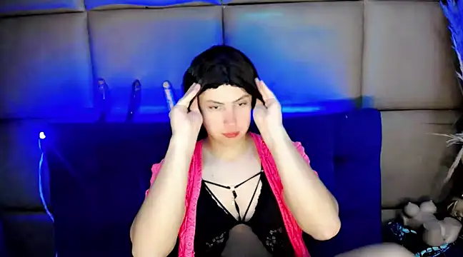 Snapshot of Oxana-Novikov chatting on March 2025 04:33:02 PM Oxana-Novikov online show from March 2025 04:33:02 PM