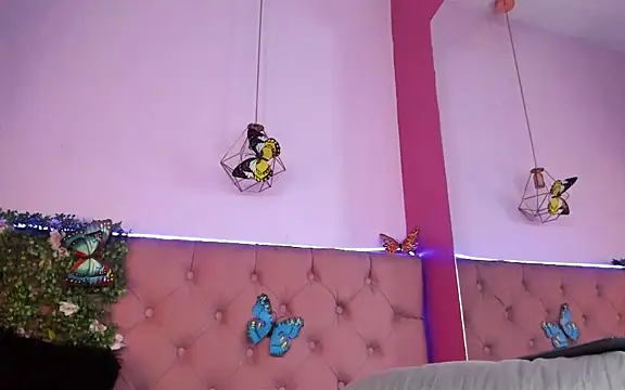 Anastasia Whitee online show from January 2025 03:33:01 PM