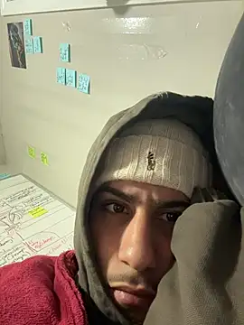 Snapshot of johnycash21 chatting on January 2026 01:10:02 AM johnycash21 online show from January 2026 01:10:02 AM