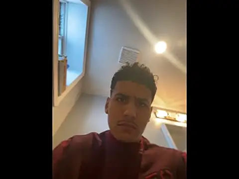 Snapshot of johnycash21 chatting on February 2026 08:29:02 PM johnycash21 online show from February 2026 08:29:02 PM