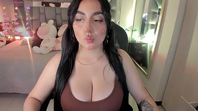 Snapshot of i_akane chatting on October 2025 01:51:01 PM i akane online show from October 2025 01:51:01 PM