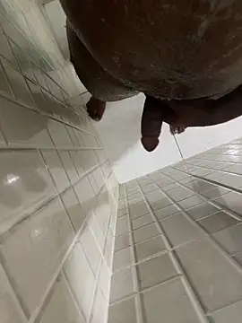 Snapshot of rodrigo21Cm_ chatting on December 2024 09:52:02 PM rodrigo21Cm online show from December 2024 09:52:02 PM