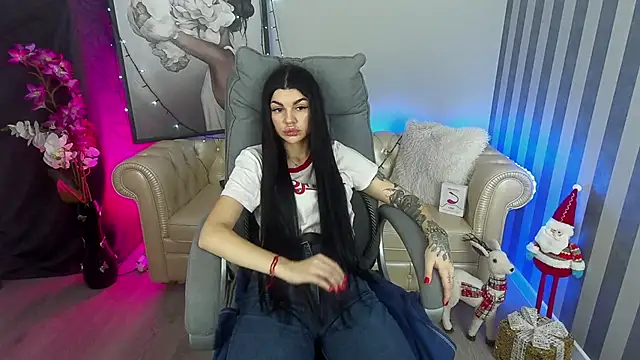 Tiffany lab online show from December 2024 06:28:02 AM