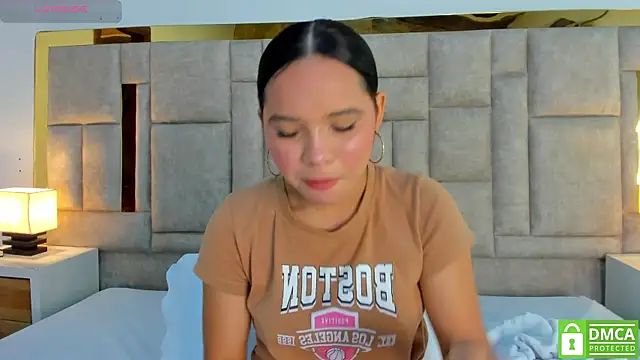 valtira nova online show from April 2026 07:47:02 PM